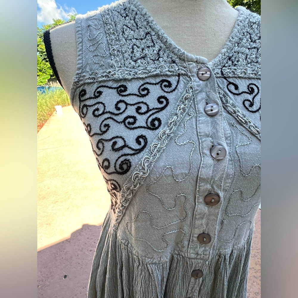 Embroidered Sleeveless Dress with Button Detail